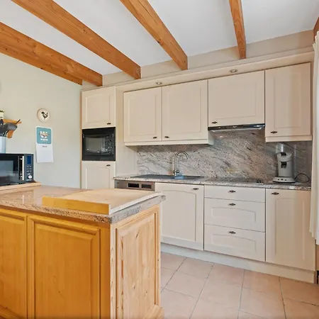Ferienhaus Charming Near The Beach *